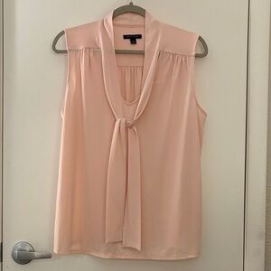 Tommy Hilfiger V Neck of Black Hole Elegant Pink Sleeveless Blouse with tie SZ L